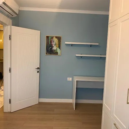 Апартаменты Penthouse Zirkon Apartament *